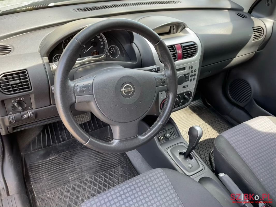 2005' Opel Corsa photo #5