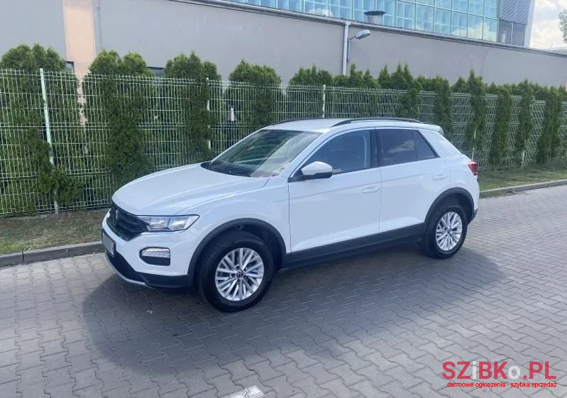 2021' Volkswagen T-Roc photo #4