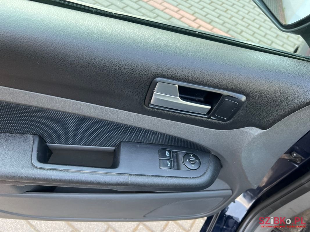 2007' Ford Focus photo #6