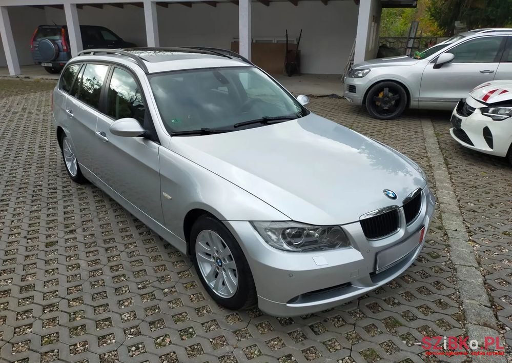 2006' BMW 3 Series 320I photo #5