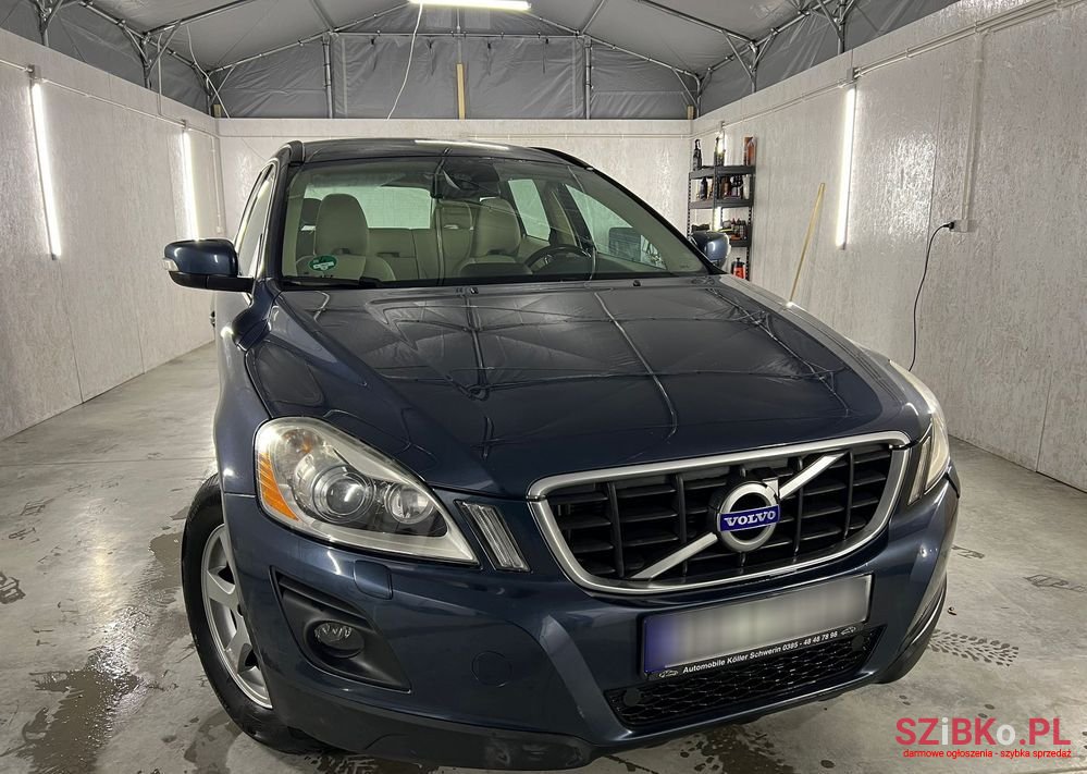 2009' Volvo Xc 60 2.4D photo #2