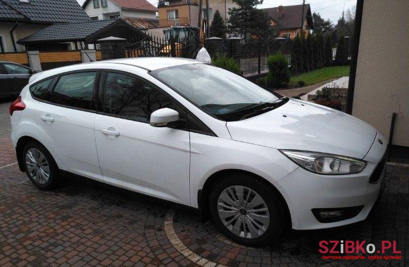 2015' Ford Focus photo #1