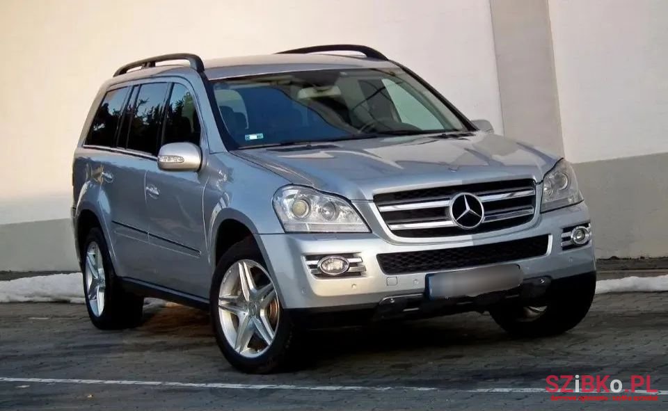 2007' Mercedes-Benz GL 320 Cdi photo #1