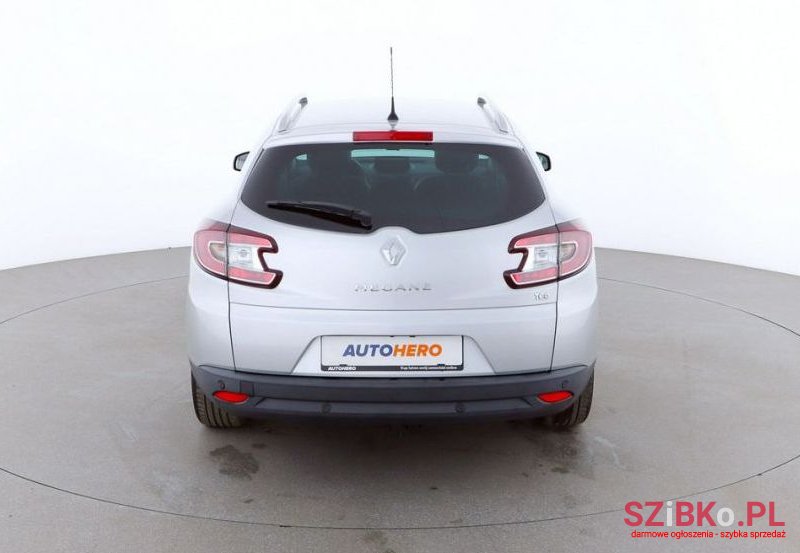 2015' Renault Megane photo #3