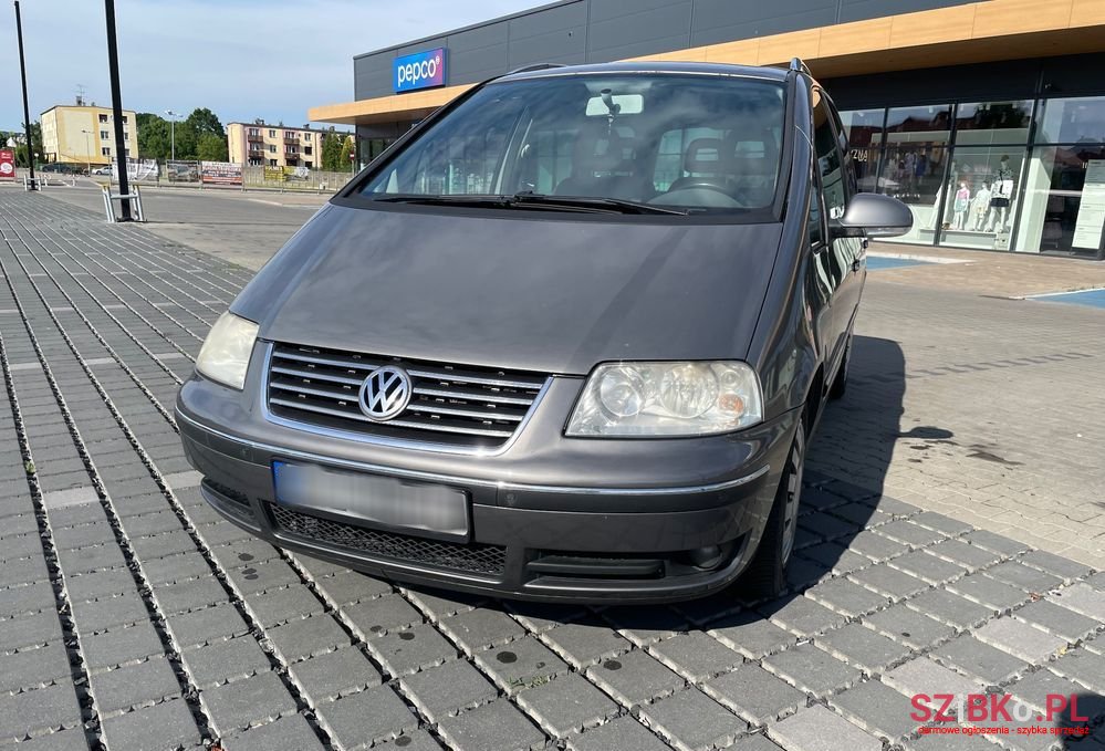 2006' Volkswagen Sharan photo #2