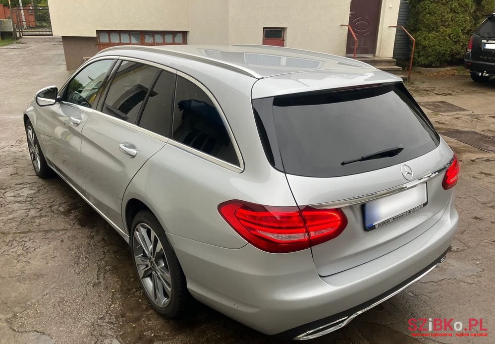 2017' Mercedes-Benz C-Class photo #5