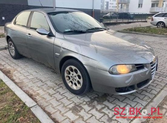 2004' Alfa Romeo 156 photo #2