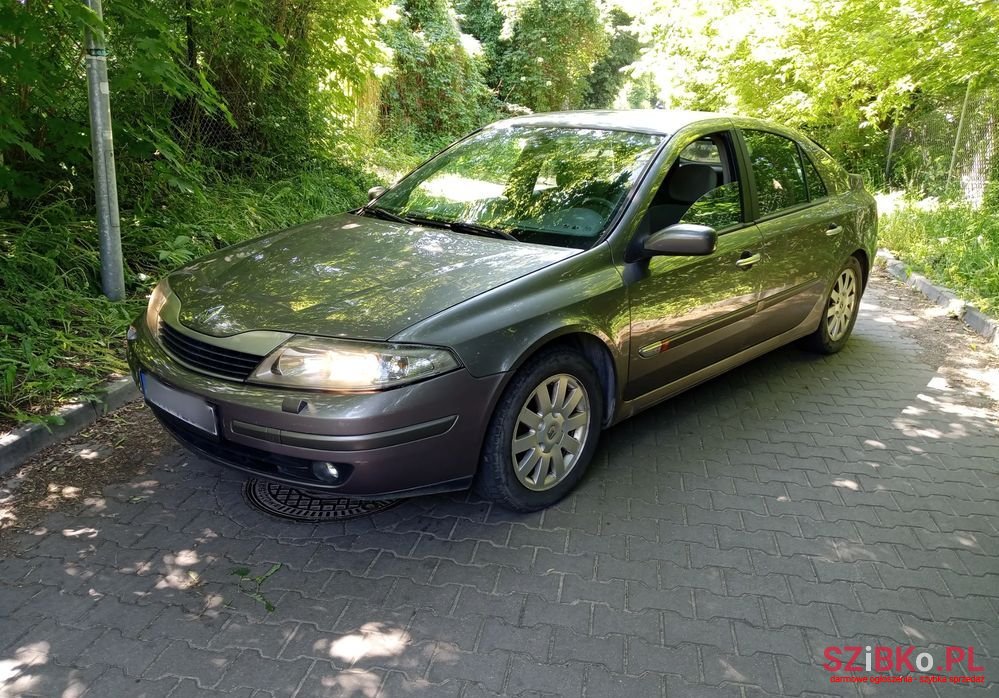 2002' Renault Laguna 2.0 Rte photo #1