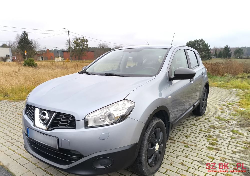 2010' Nissan Qashqai photo #1
