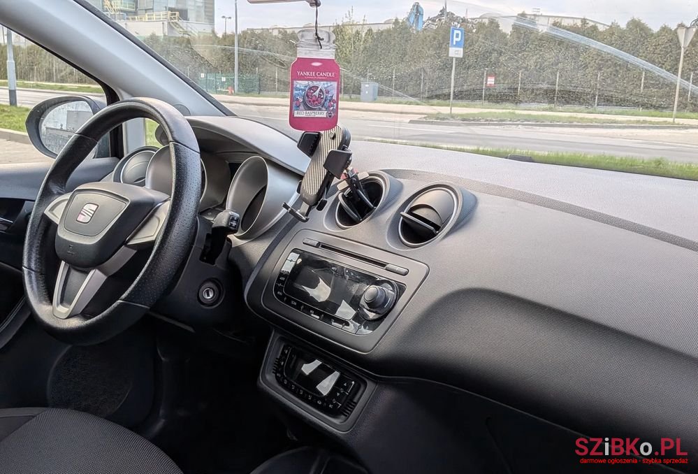 2008' SEAT Ibiza Sc 1.4 16V Style photo #6