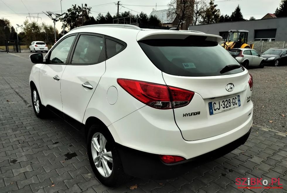 2012' Hyundai ix35 photo #5