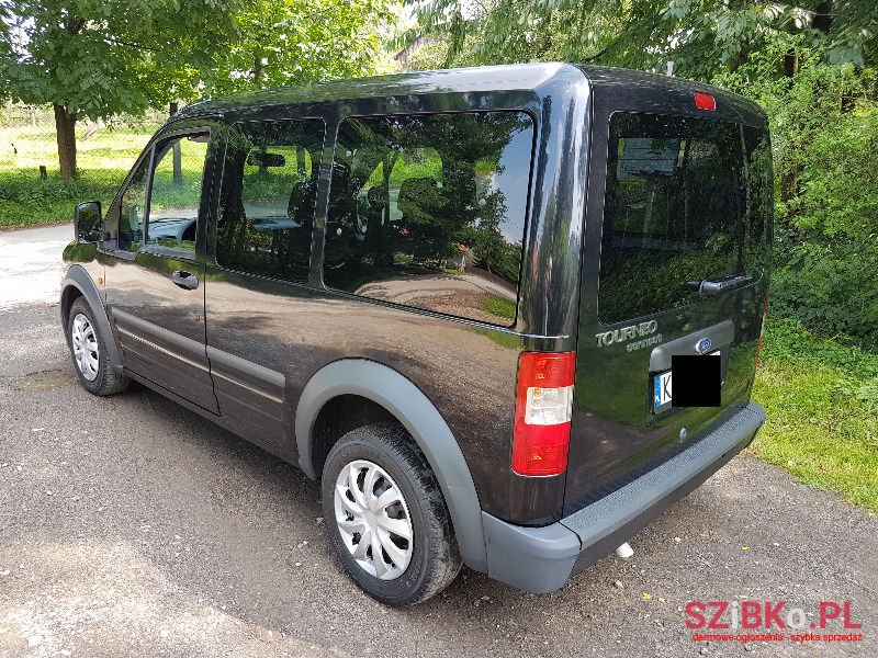 2007' Ford Tourneo Connect photo #2