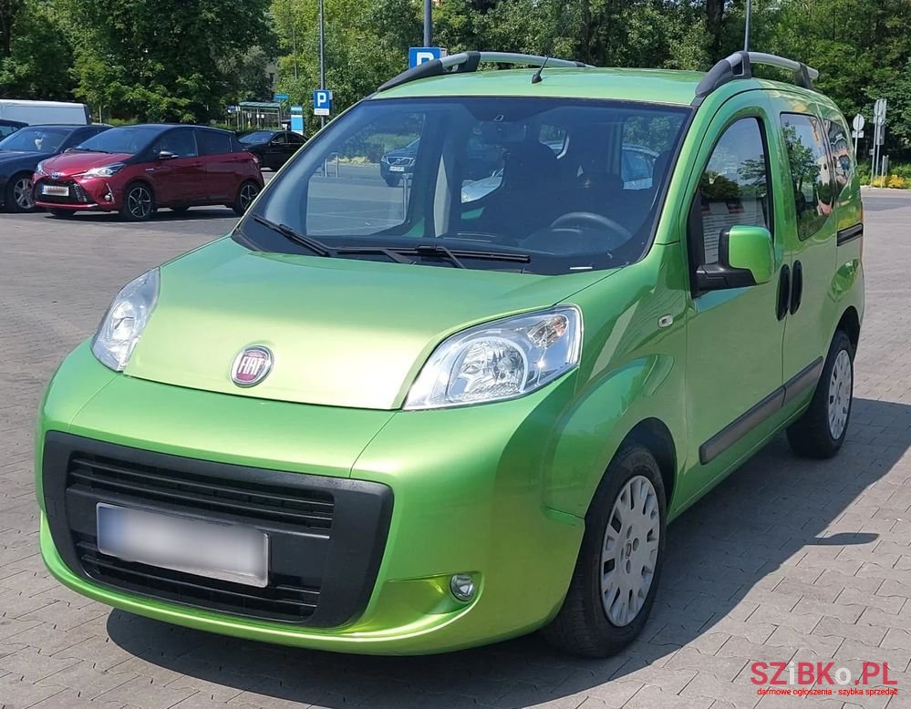 2010' Fiat Qubo photo #5