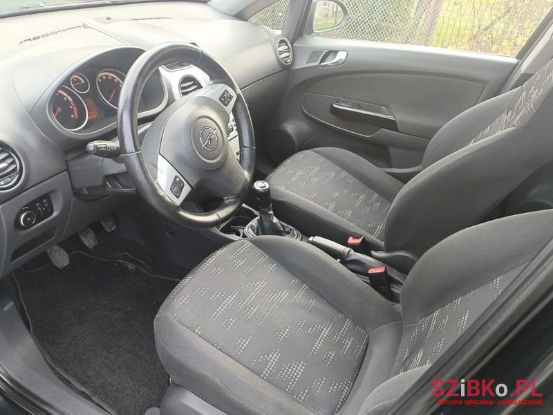 2011' Opel Corsa 1.2 16V Enjoy photo #6