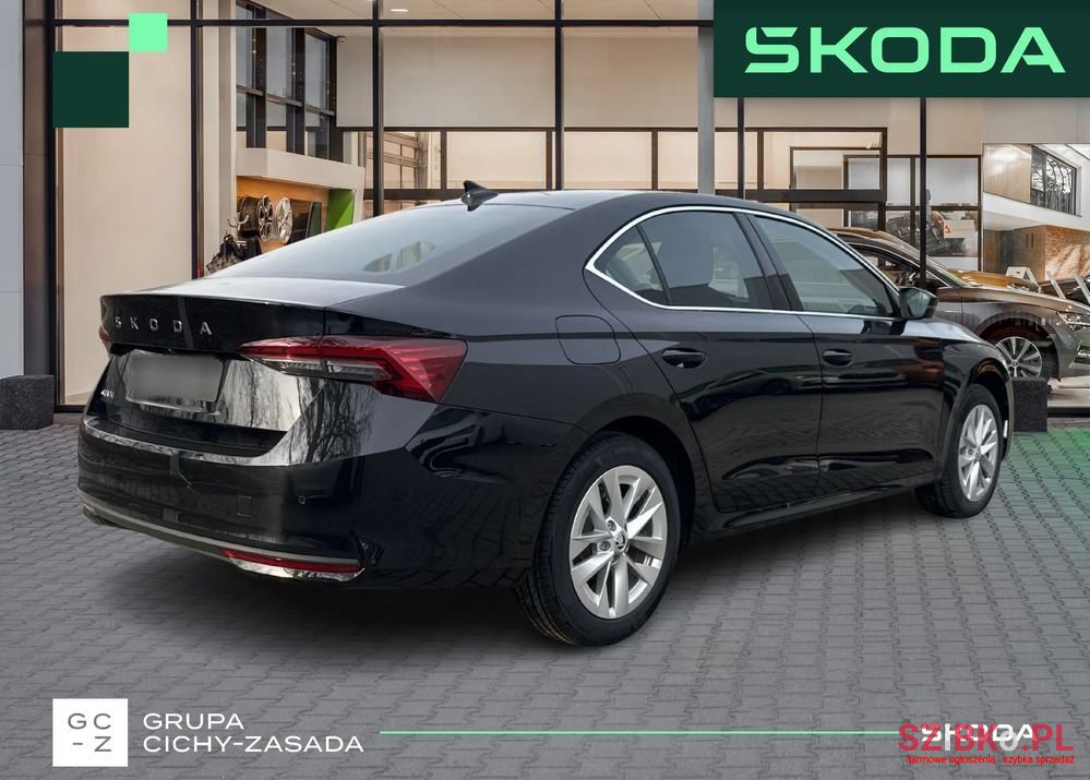 2024' Skoda Octavia 2.0 Tdi Dsg Selection photo #5