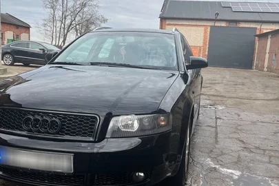 2003' Audi A4 Avant 2.0
