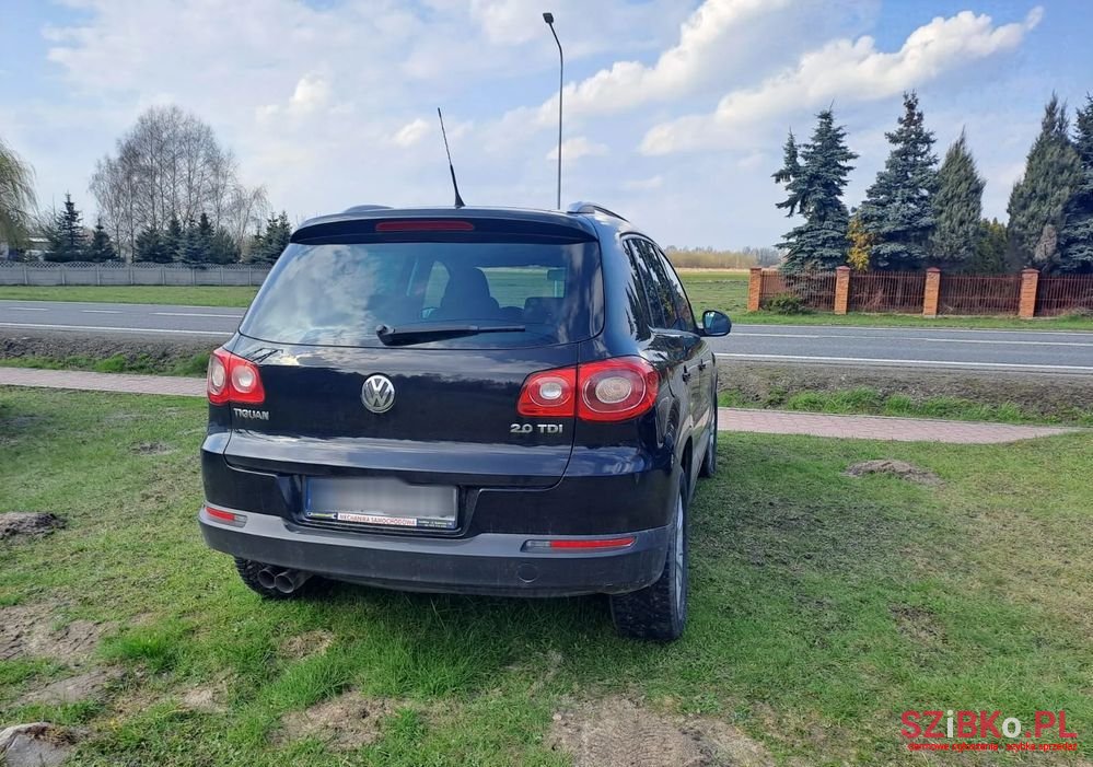 2009' Volkswagen Tiguan photo #4