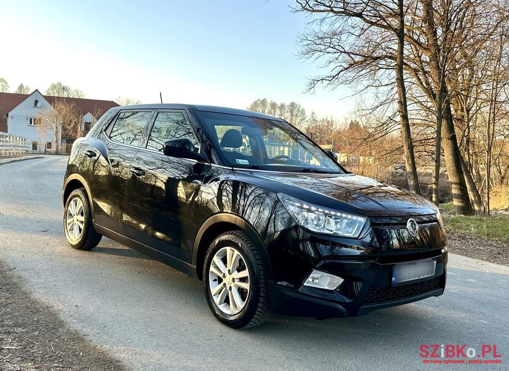2016' SsangYong Tivoli Kgm photo #5