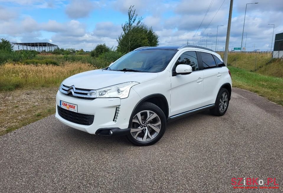 2012' Citroen C4 Aircross photo #1