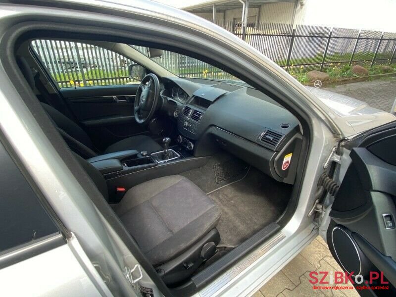 2007' Mercedes-Benz Klasa C photo #5