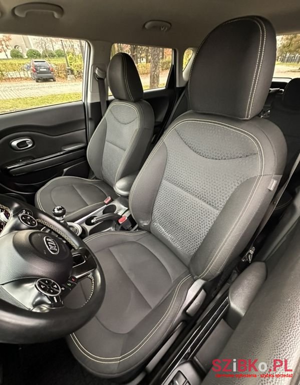 2015' Kia Soul photo #6