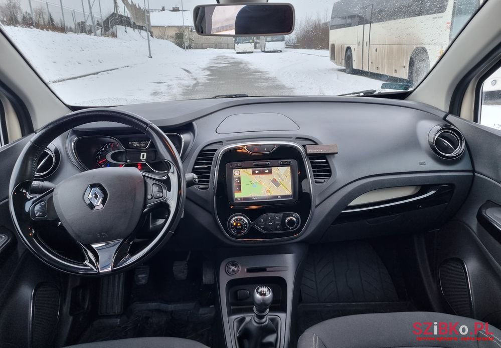 2016' Renault Captur photo #6