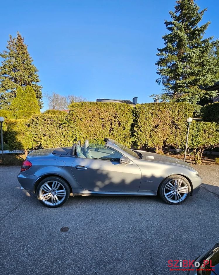 2010' Mercedes-Benz SLK 200 Kompressor photo #4