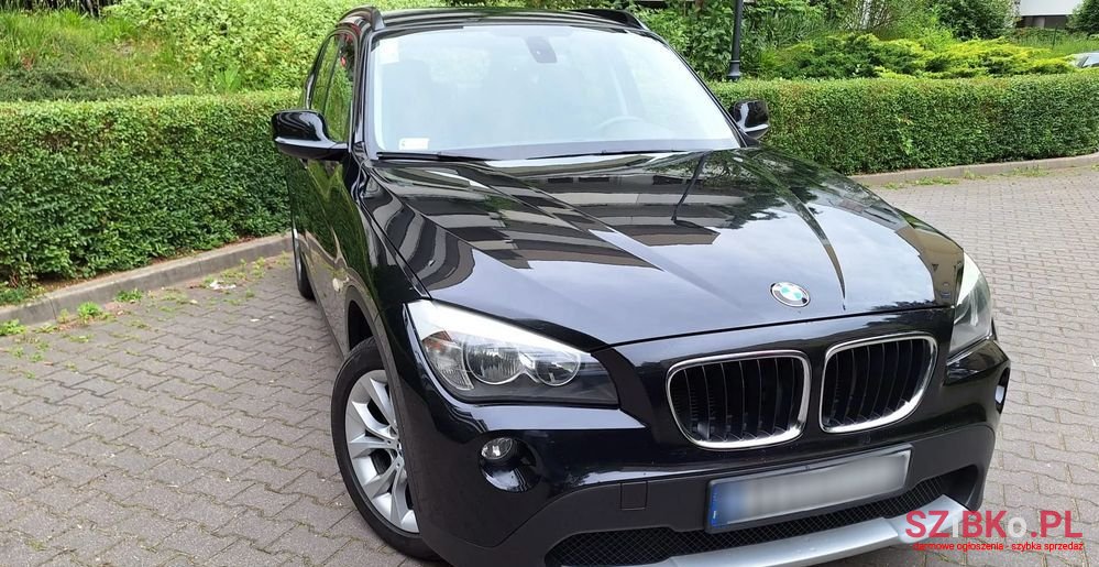 2011' BMW X1 Xdrive18D photo #2