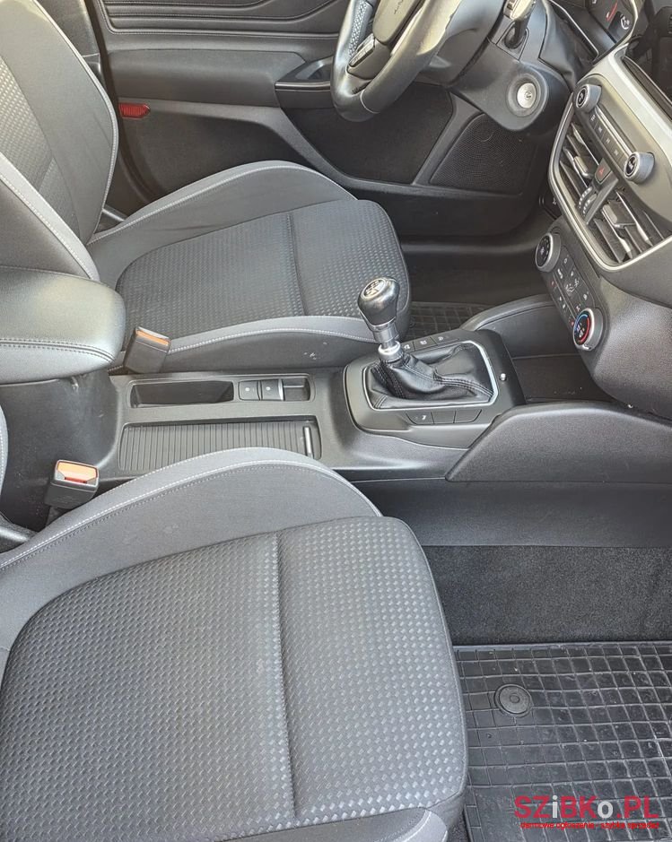 2019' Ford Focus photo #6