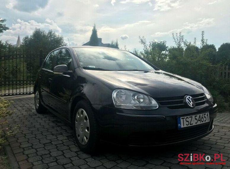 2007' Volkswagen Golf photo #1