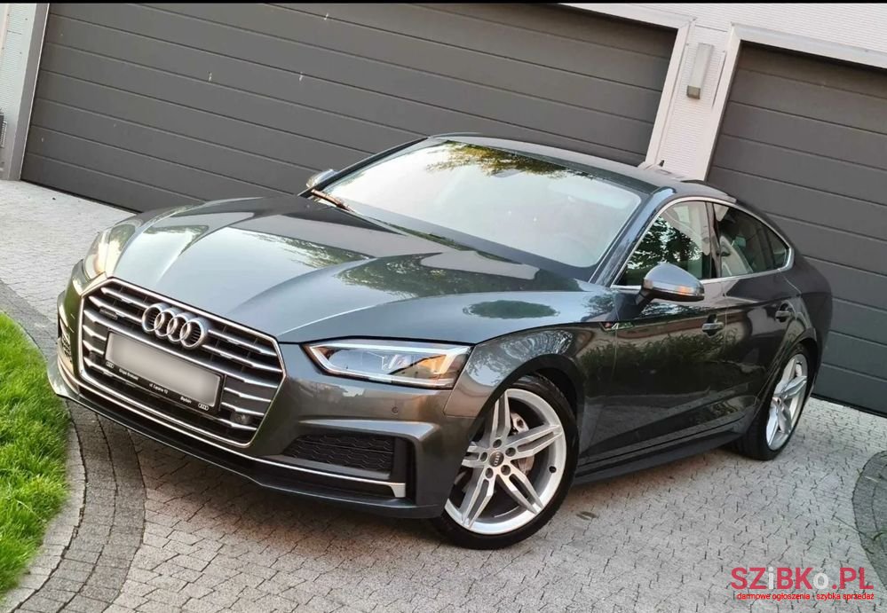 2017' Audi A5 Sportback photo #2
