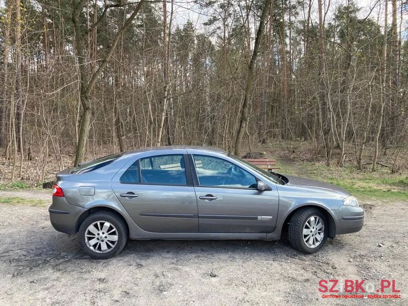 2007' Renault Laguna photo #6