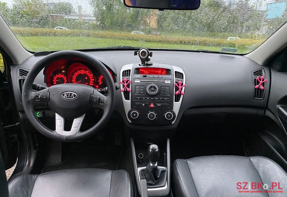 2009' Kia Ceed photo #5