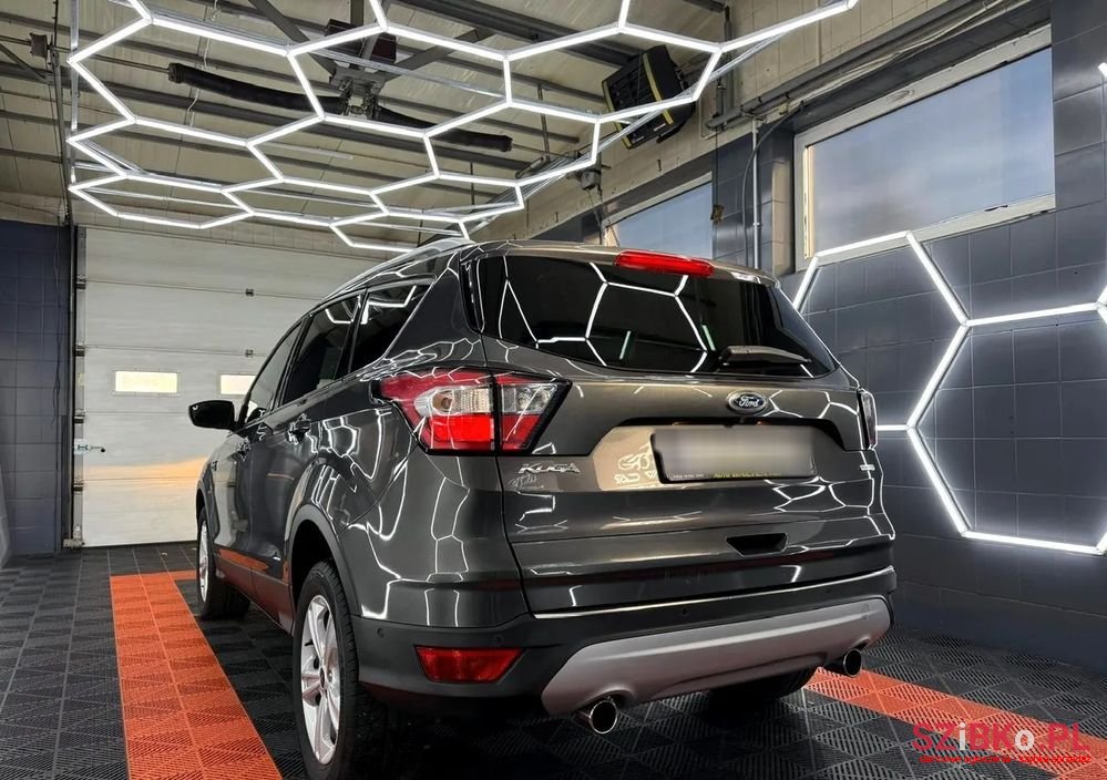 2017' Ford Kuga 1.5 Ecoboost 2X4 Titanium photo #3