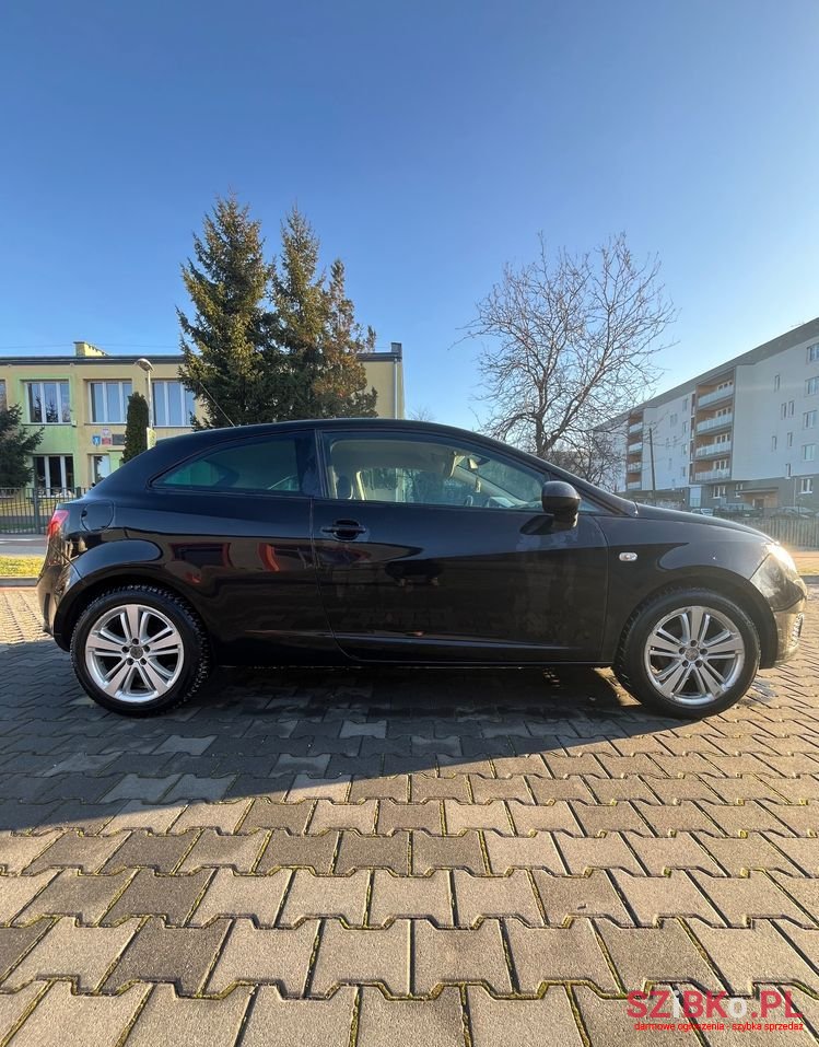 2010' SEAT Ibiza Sc 1.4 16V Entry photo #5