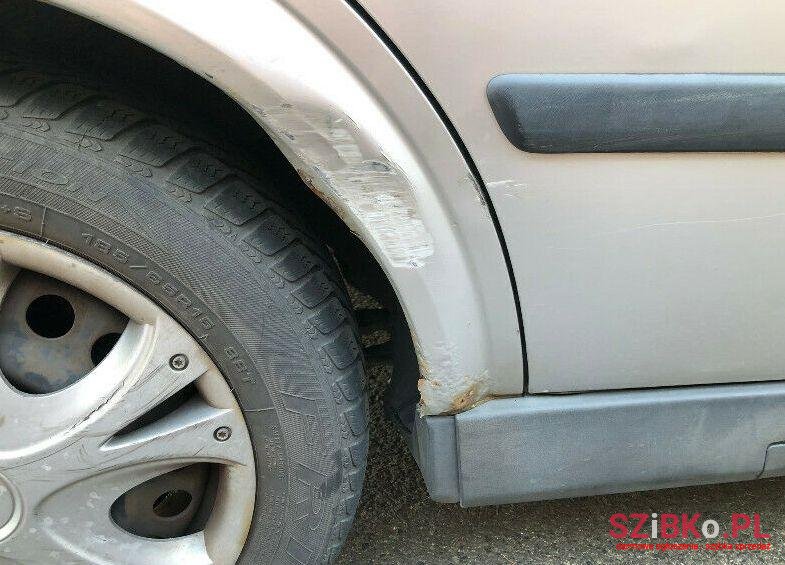 2002' Opel Astra photo #3