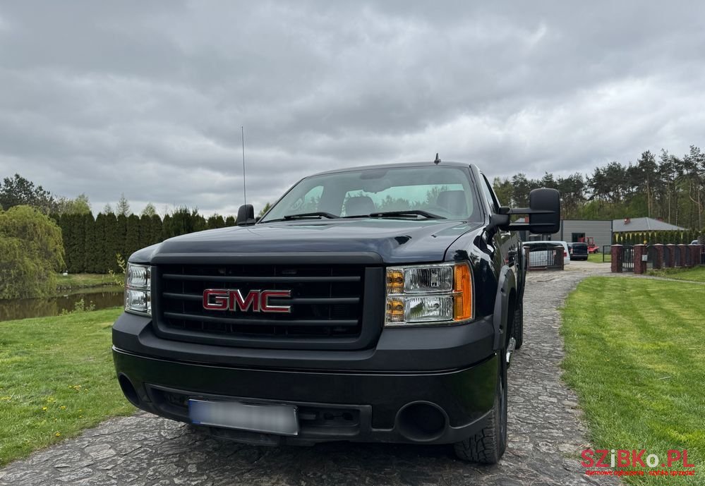 2008' GMC Sierra photo #3
