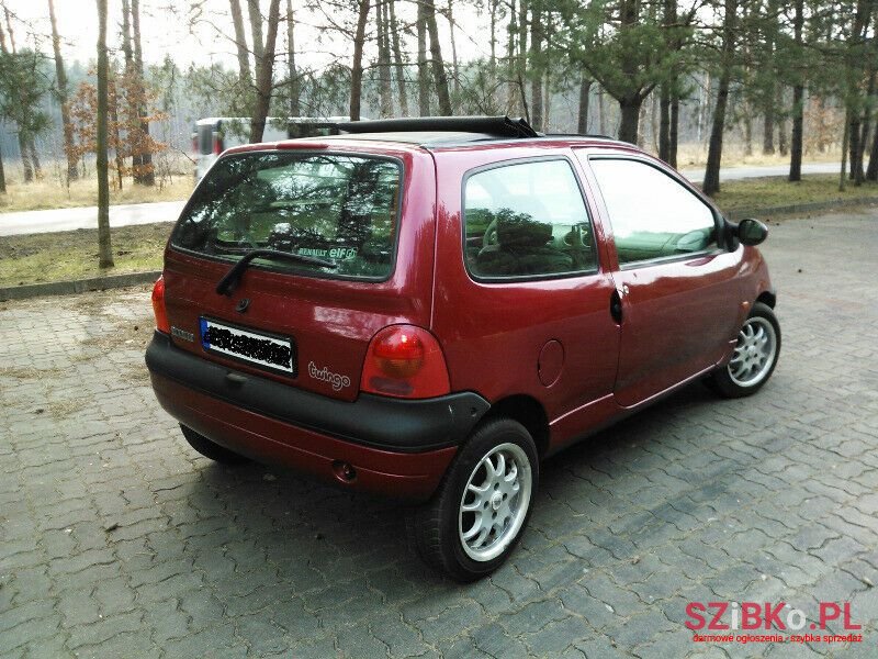 2002' Renault Twingo photo #2