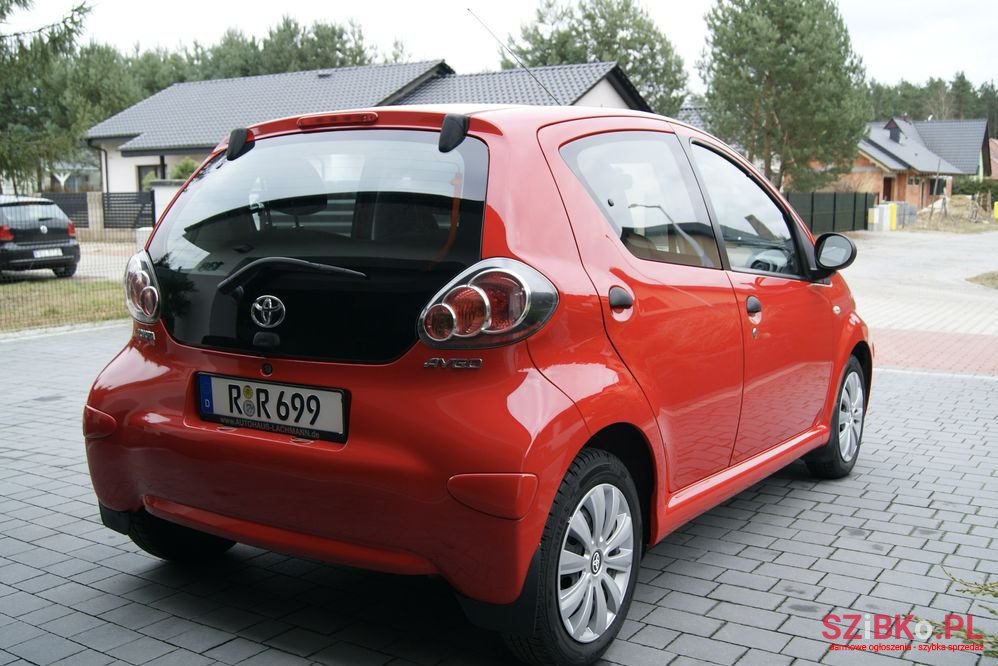 2009' Toyota Aygo photo #5
