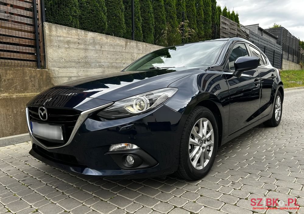 2014' Mazda 3 Skyactiv-G photo #2