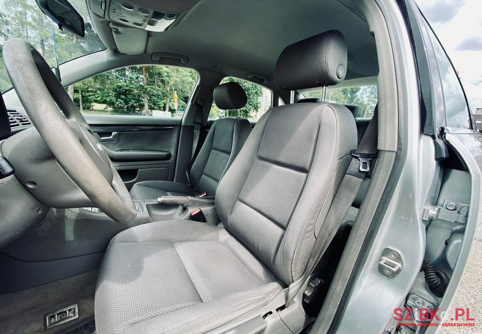 2001' Audi A4 photo #2