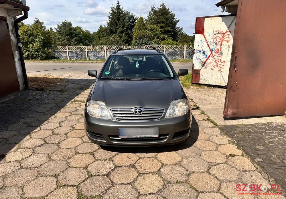 2006' Toyota Corolla 1.4 D-4D Dynamic photo #2