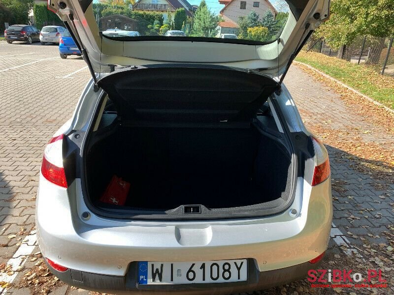 2014' Renault Megane photo #5