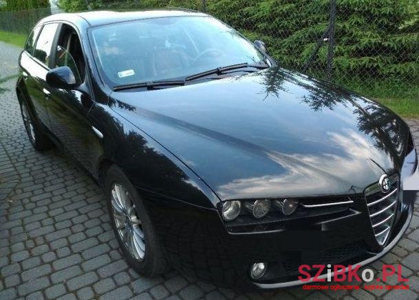2007' Alfa Romeo 159 photo #1