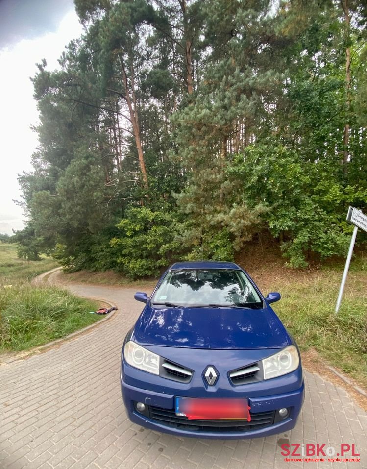 2009' Renault Megane photo #1