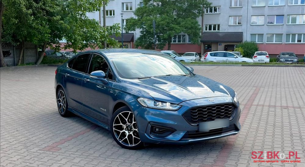 2020' Ford Mondeo Sw photo #2