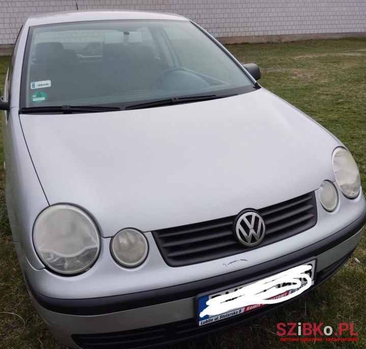 2003' Volkswagen Polo photo #1