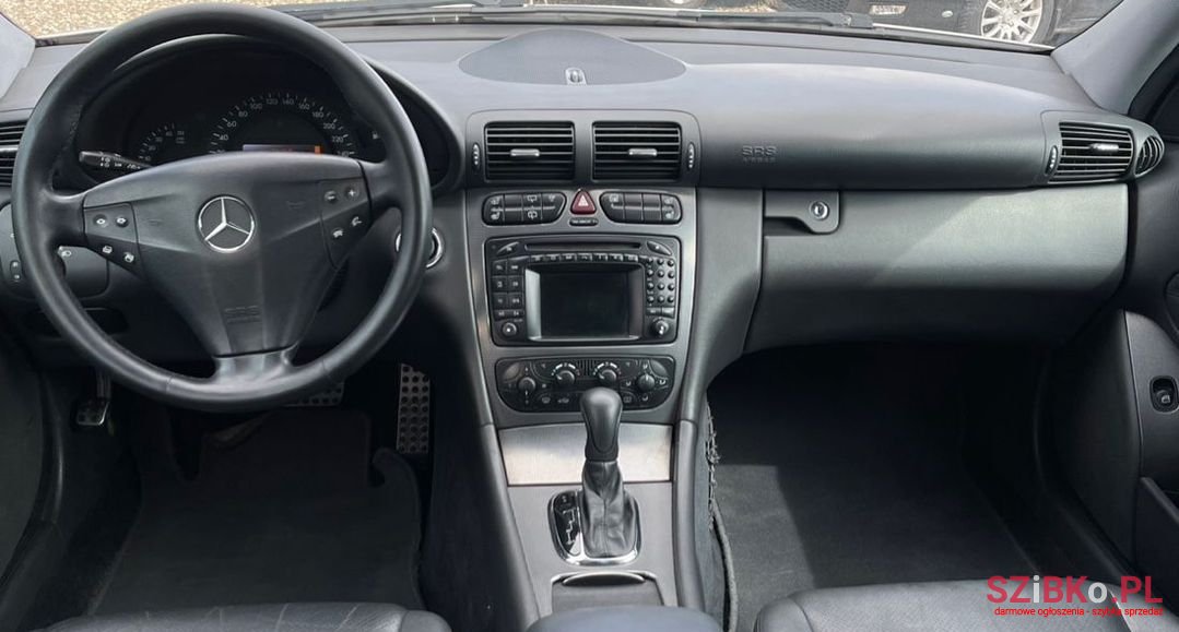 2003' Mercedes-Benz C-Class photo #6