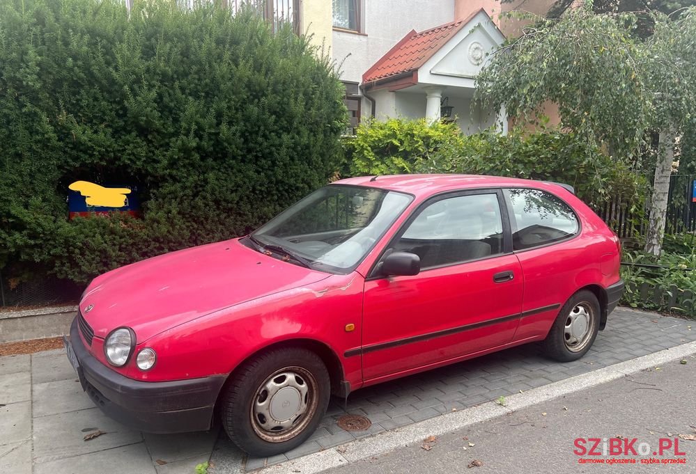 1998' Toyota Corolla 1.4 photo #1