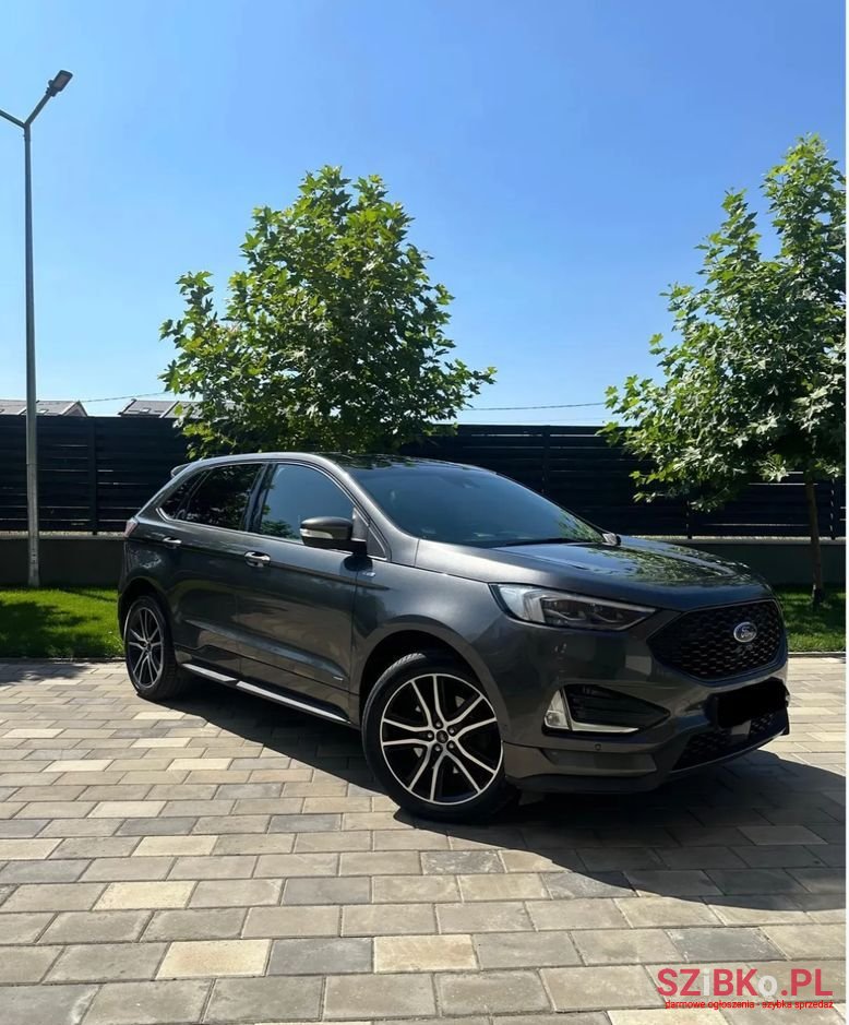 2019' Ford Edge photo #1